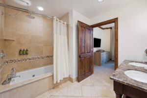 AspenMR-28b-close enough