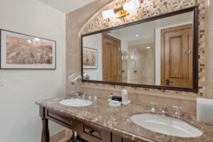 AspenMtnResidences-42B3-5550